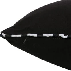 Creepy &amp; Cosy Cushion -Droomcadeauwinkel CY 540232