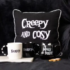 Creepy &amp; Cosy Cushion -Droomcadeauwinkel CY 540234 1
